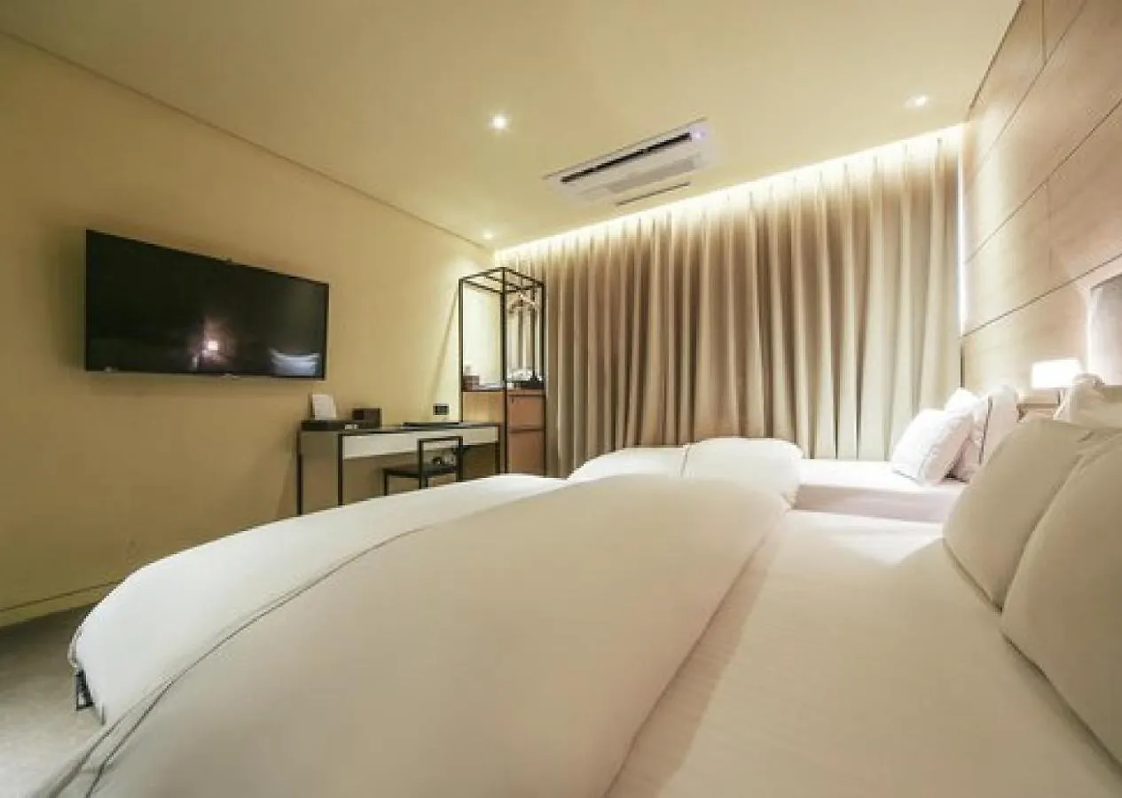 Hotel The Designers Jongro Seúl 3*,